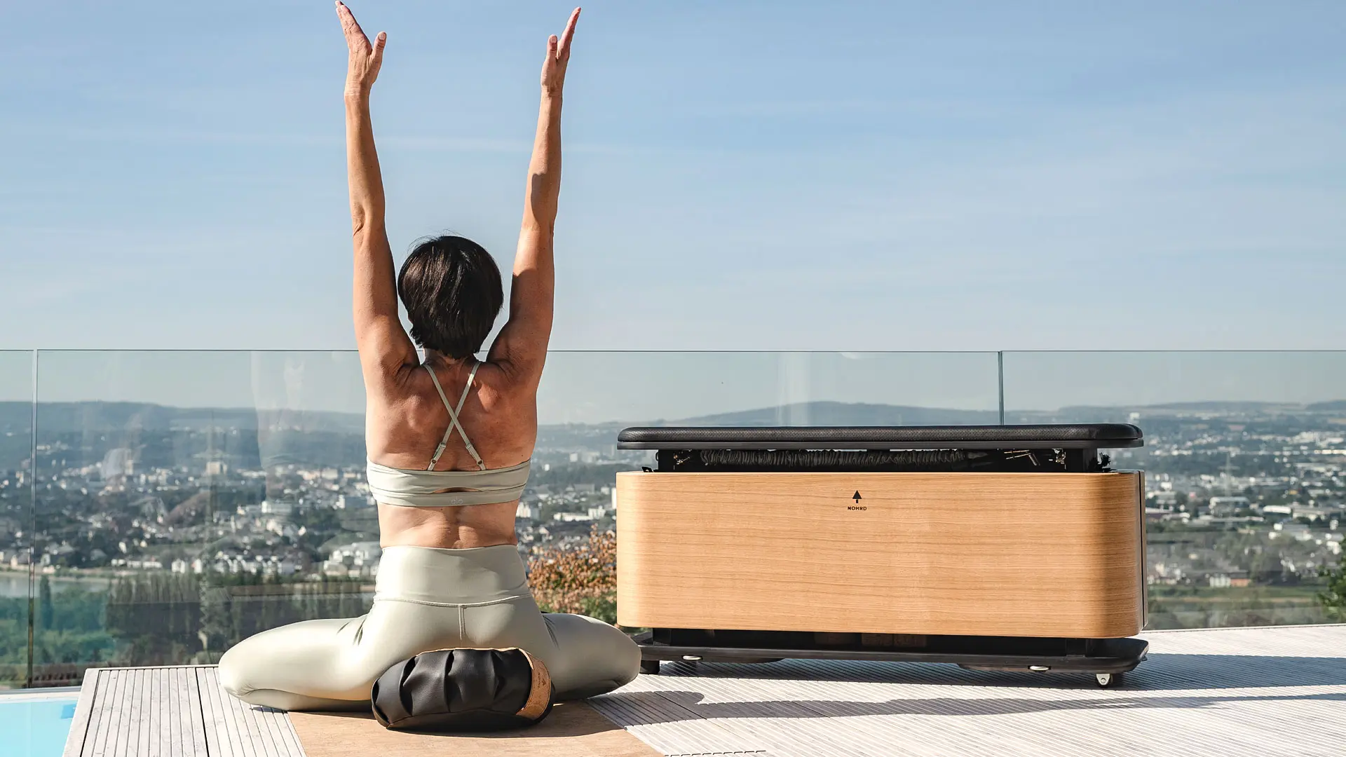 {"sl":"","hr":"","en":""}