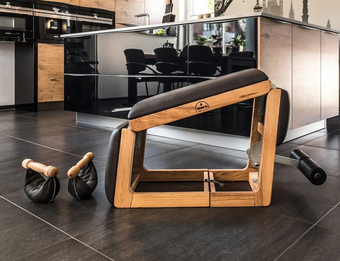 {"sl":"","hr":"","en":""}